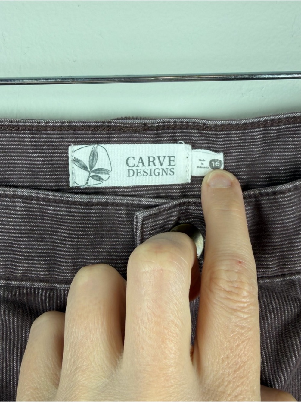 Carve Designs Oahu Corduroy Short 4" Dark Fawn Purple Organic Cotton Womens 16 - Picture 7 of 9